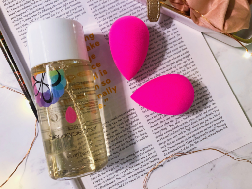 beautyblender Two.BB.Clean